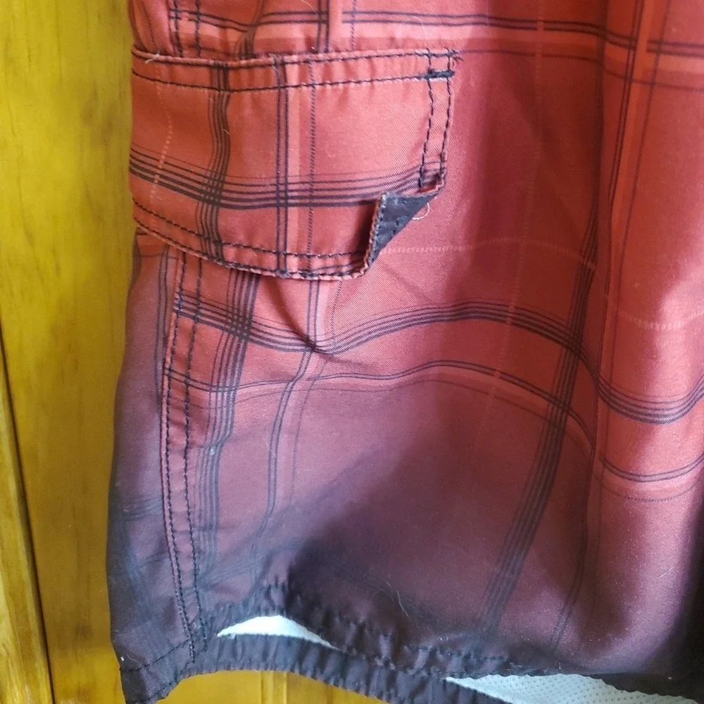 OP Ocean Pacific‎ Red Swim Cargo Trunks Size L 40-42